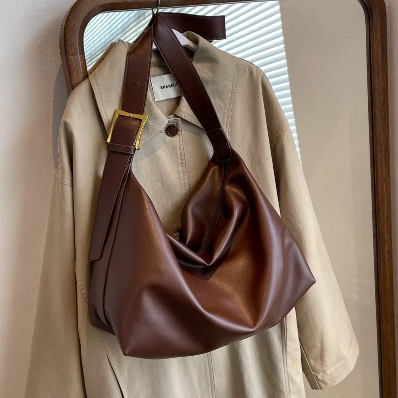 Bolsa Alça Única com Fivela Eleganza Lollitaz