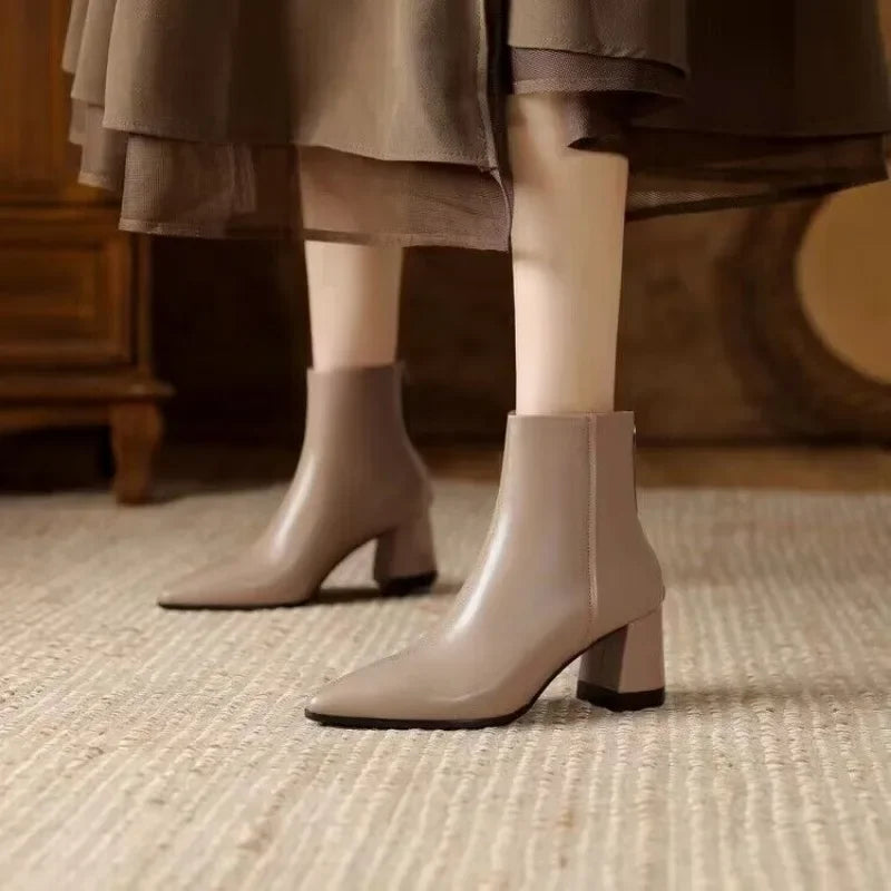 Bota Feminina Slim Lollitaz