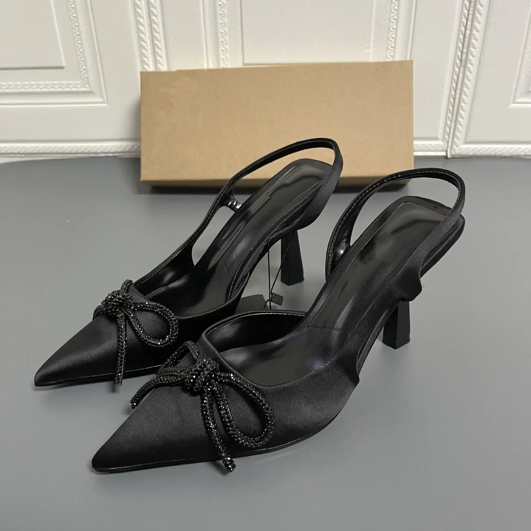Scarpin Midnight Elegance