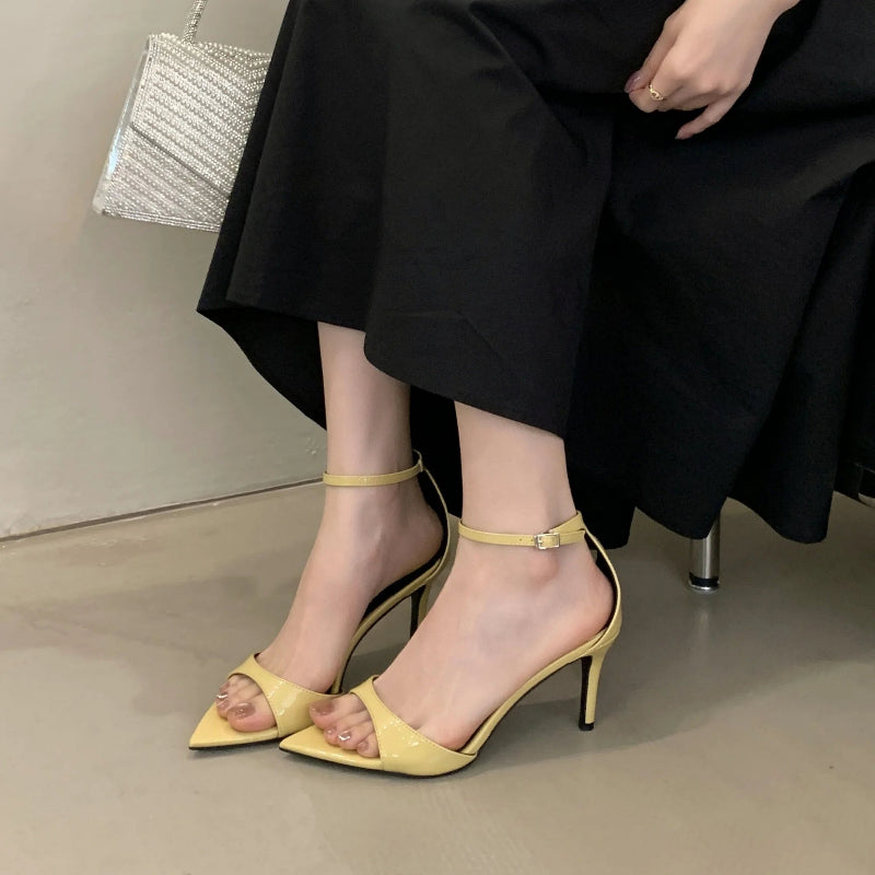 Sandália Bico Folha Elise Lollitaz