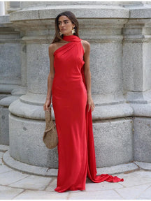 Vestido Longo em Cetim Ombro Único e Costas Abertas Celina Lollitaz