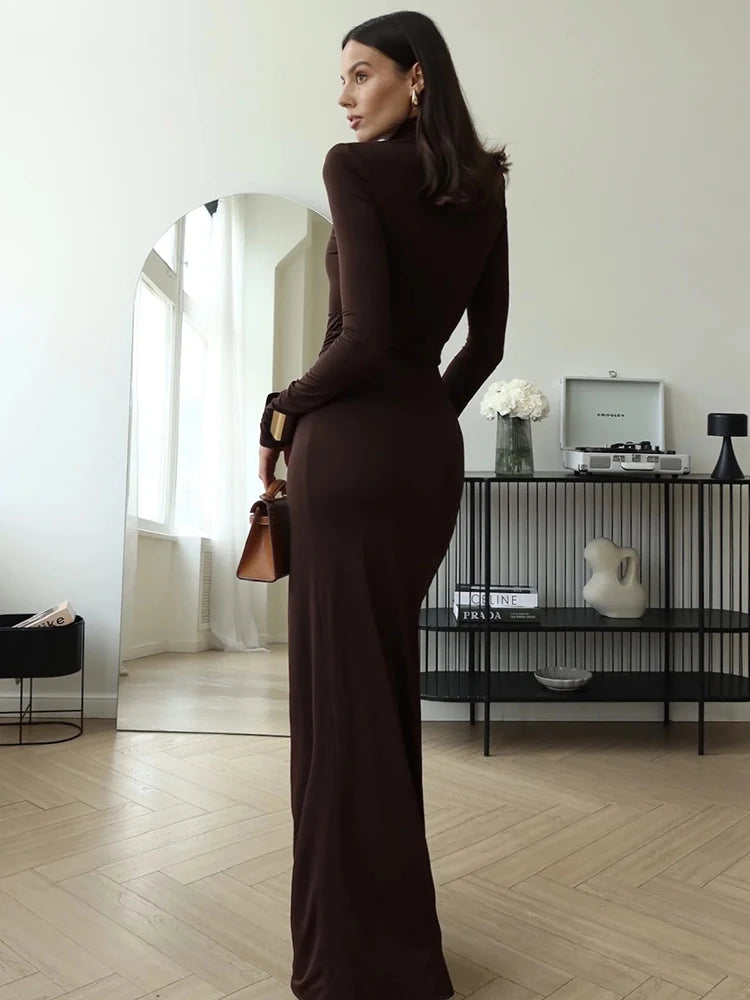 Vestido Longo com Fenda de Manga Longa e Gola Alta Serena Lollitaz