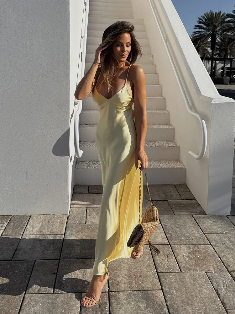 Vestido de Alça em Cetim Costas Abertas Lumière Lollitaz